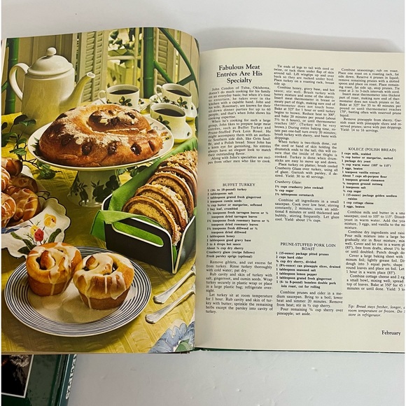 Southern Living Annual Recipes 1980 & 1992 / 100s of Vintage Recipes - Picture 9 of 15